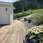 Fjord Apartment Olden