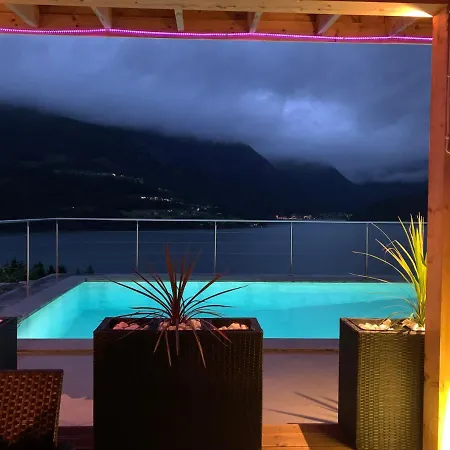 Apartment Fjord Olden